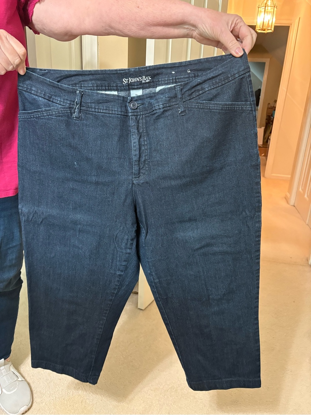 St. John's Bay Women's Dark Blue Stretch Denim Capri Jeans
